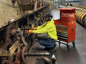 Maintenance tech